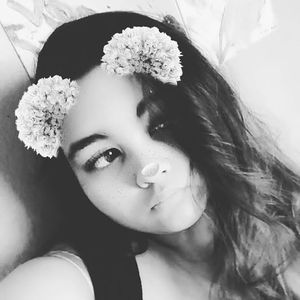 Meet your Posher, Mercedes